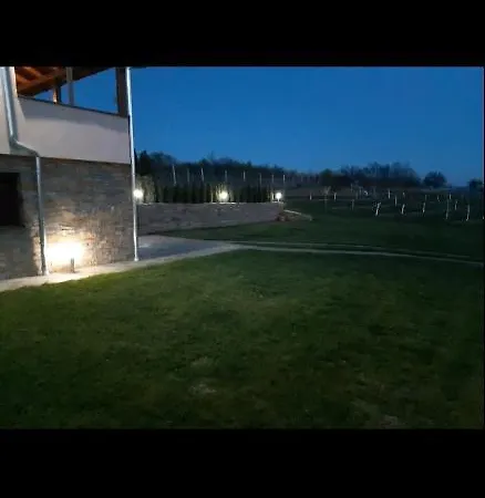 شقة Milosavljevic *