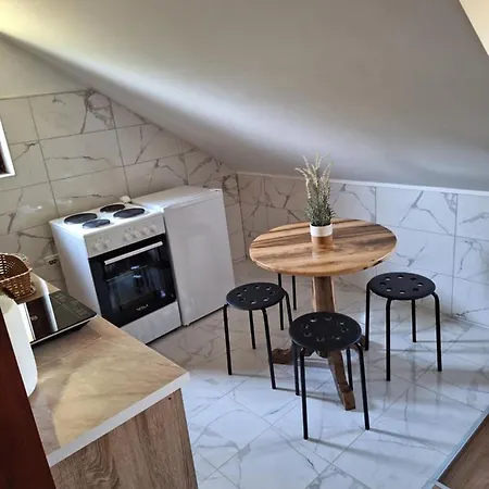 Milosavljevic Apartment