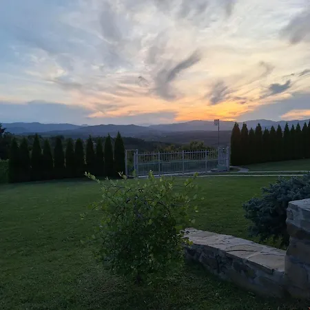 Milosavljevic 公寓 Kursumlija